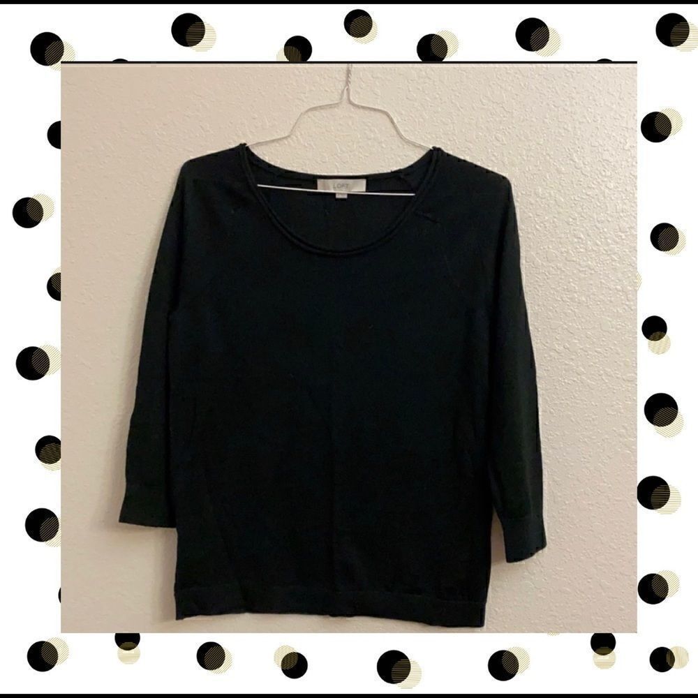 🎁. 🎁🎅🏻LOFT BLACK TOP SIZE MEDIUM